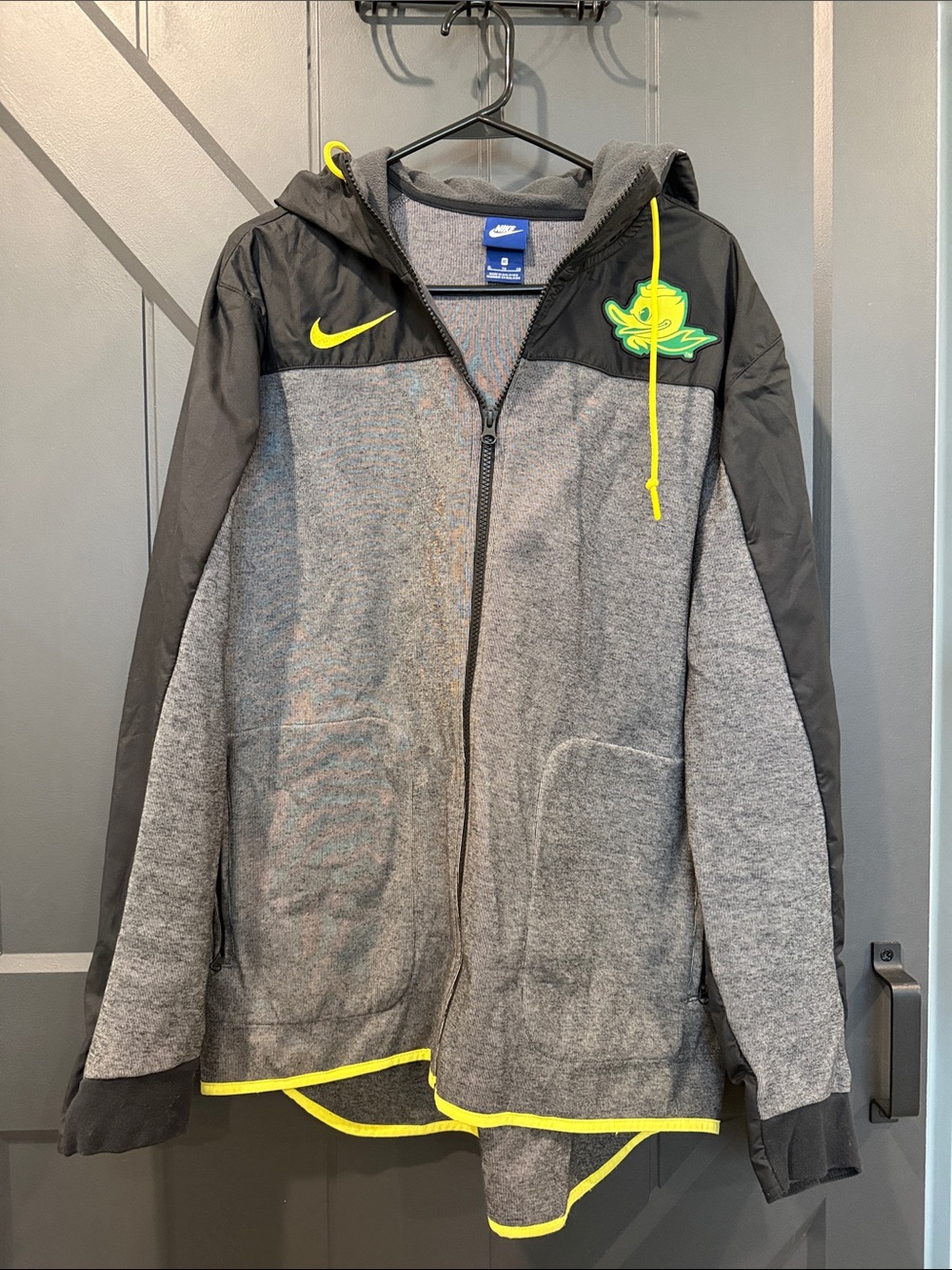 Oregon Ducks Nike Gray and Black Hoodie with Neon Yellow Accents